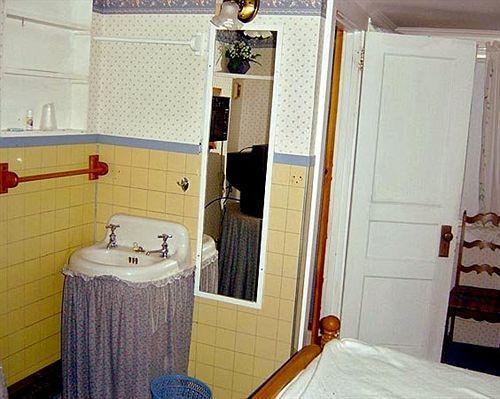 West Road Motel Bennington